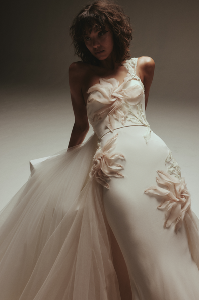 Amsale 2024 fall 2019